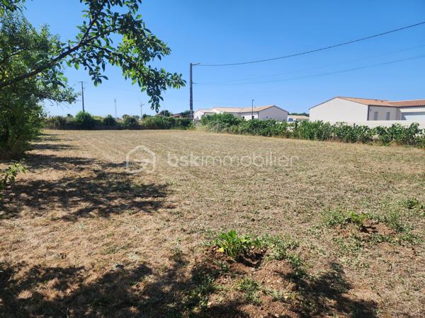 Terrain de 822 m²