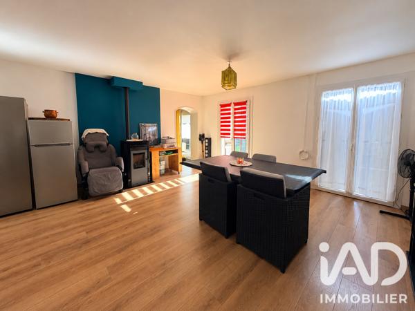 Maison à vendre 4 pièces 103 m² Saint-Yrieix-sur-Charente