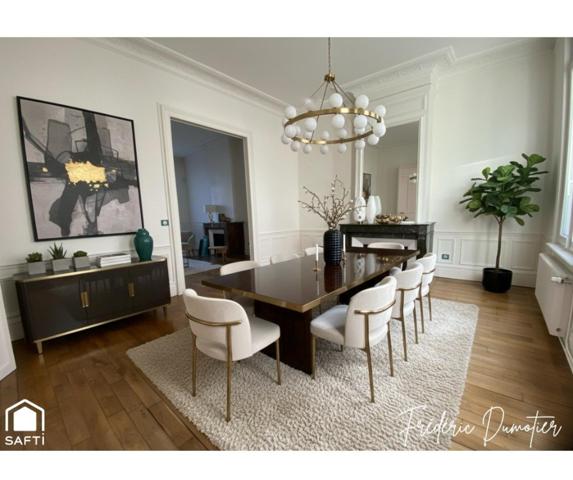 Superbe maison bourgeoise en centre ville avec 3 chambres, 1 dressing et espace extérieur