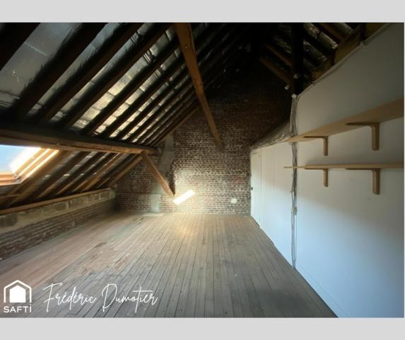 Superbe maison bourgeoise en centre ville avec 3 chambres, 1 dressing et espace extérieur