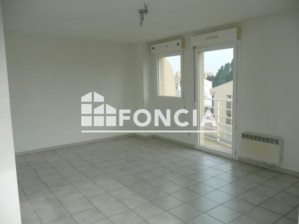 Location Studio 31.31 m² - 27 RUE JULES GUESDE Montpellier 34080