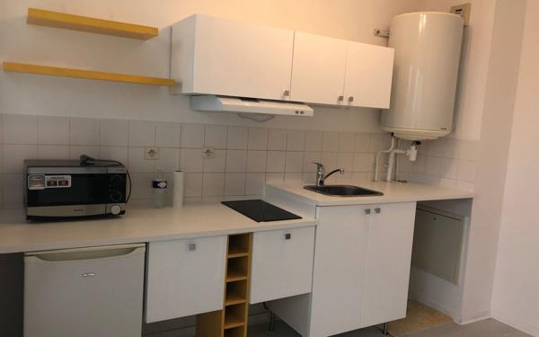 Appartement à louer    1 pièce •  La Chapelle-Saint-Mesmin