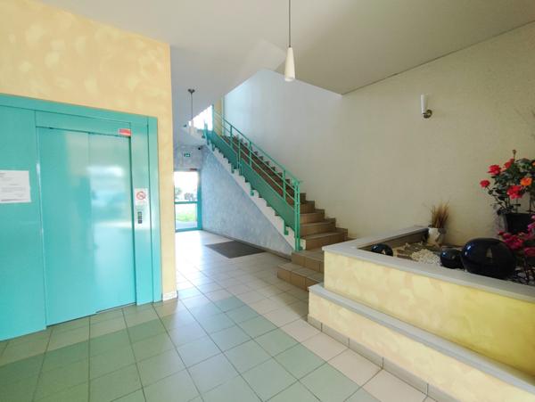 Appartement 2 pièce(s) 35 m2 !! 50m de la plage !!