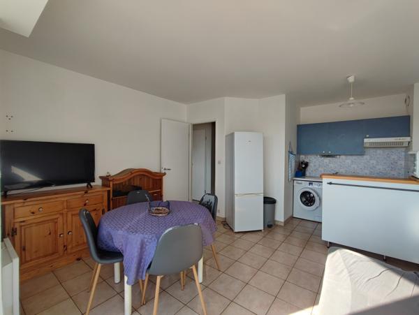 Appartement 2 pièce(s) 35 m2 !! 50m de la plage !!