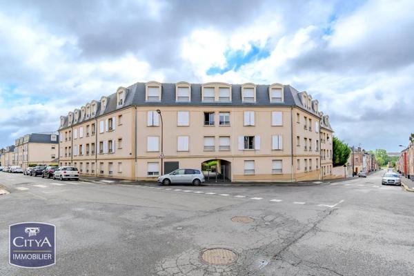 Appartement à vendre 2 pièces 54m² Saint-Quentin (02100)