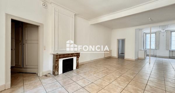 À vendre Appartement 3 pièces 110 m² - Nîmes 30000