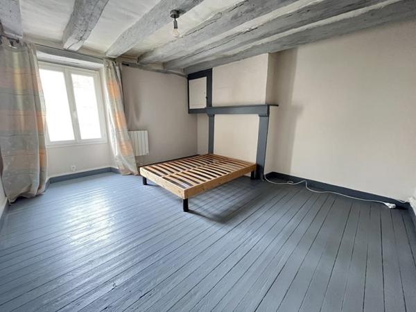 Maison à vendre 82 950 € Ligueil 3 p 73 m² DPE F