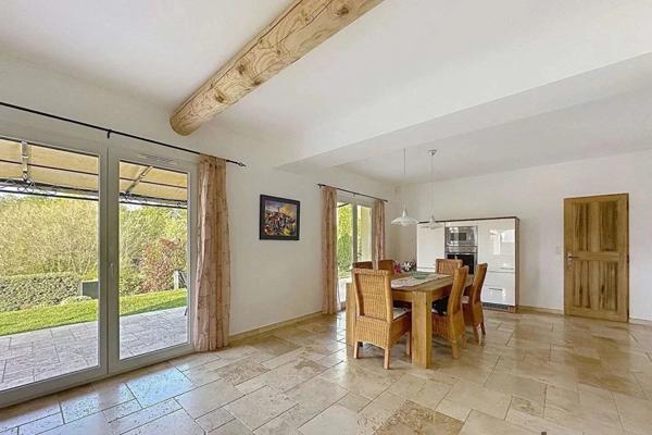 Vente Maison 4 pièces 129 m2 à Pourrières