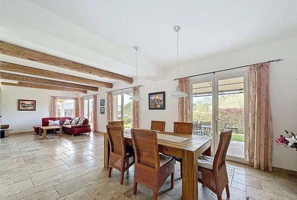 Vente Maison 4 pièces 129 m2 à Pourrières