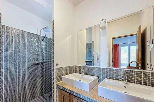 Vente Maison 4 pièces 129 m2 à Pourrières