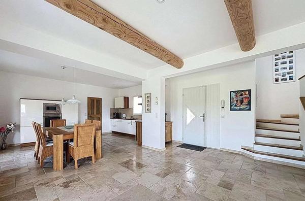 Vente Maison 4 pièces 129 m2 à Pourrières