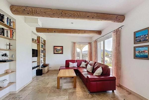 Vente Maison 4 pièces 129 m2 à Pourrières