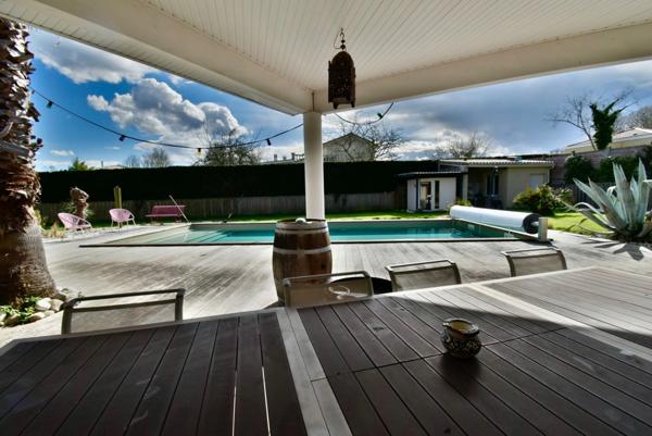 AUX PORTES DE BORDEAUX