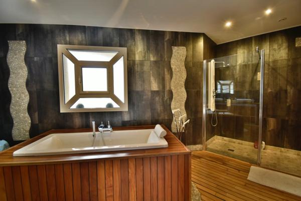 AUX PORTES DE BORDEAUX