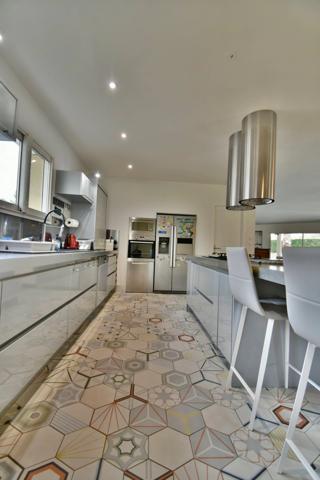 AUX PORTES DE BORDEAUX