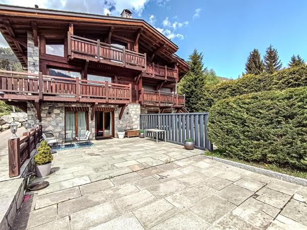 Megève (74120) Chalet de standing – Vue montagnes – Proche centre & ski