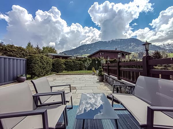 Megève (74120) Chalet de standing – Vue montagnes – Proche centre & ski