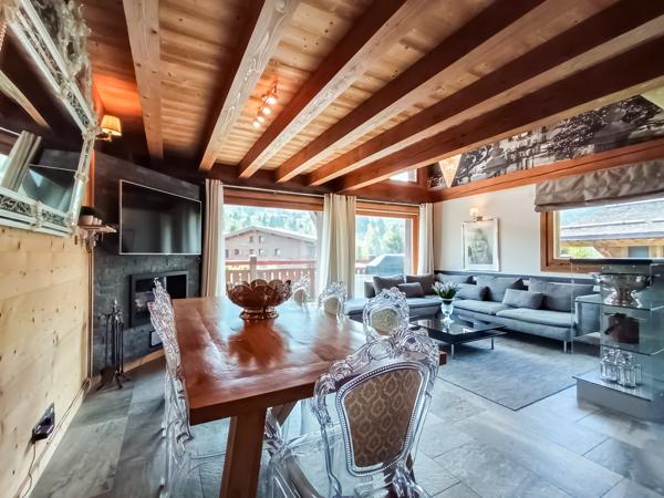 Megève (74120) Chalet de standing – Vue montagnes – Proche centre & ski