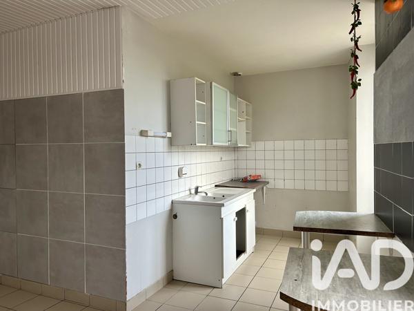 Maison à vendre 4 pièces 81 m² Montlieu-la-Garde