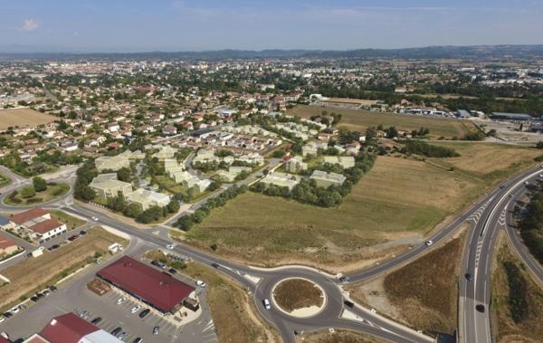 Vente Terrain Constructible Chatuzange-le-goubet   