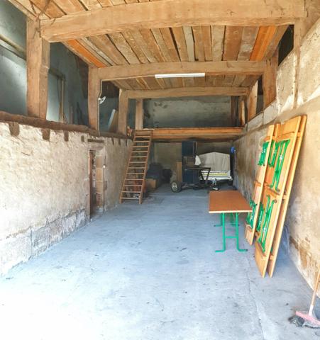 Maison à CONFLANS-SUR-LANTERNE, 70800 - 6 pièces 179m²