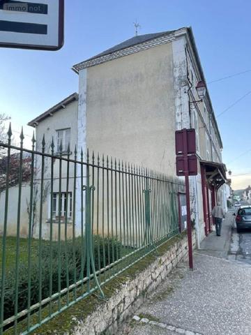 Local mixte (Professionnel/Habitation) à vendre à Javerlhac et la Chapelle Saint Robert en Dordogne (24300), ref : 077/1570