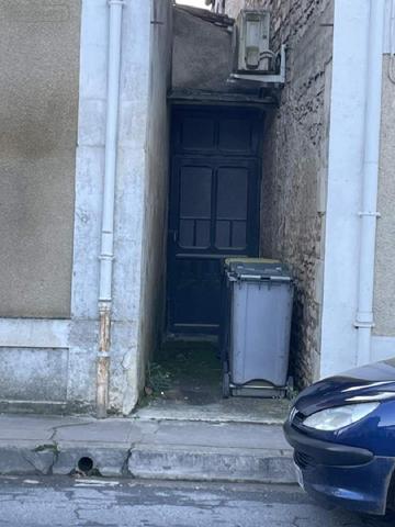 Local mixte (Professionnel/Habitation) à vendre à Javerlhac et la Chapelle Saint Robert en Dordogne (24300), ref : 077/1570