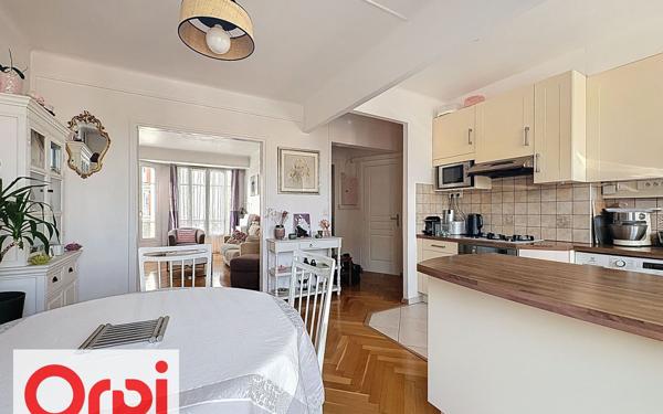 Appartement à vendre    2 pièces • 45 m2 Châtillon