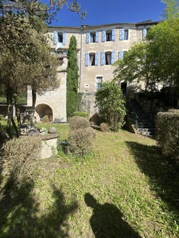 Maison à vendre à Montpezat-de-Quercy dans le Tarn-et-Garonne (82270), ref : 009/1741
