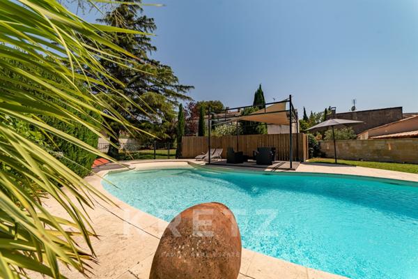 Propriété d'exception en cœur de village, à seulement 5 minutes de Saint-Rémy-de-Provence