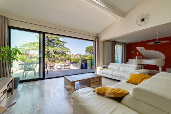 Propriété d'exception en cœur de village, à seulement 5 minutes de Saint-Rémy-de-Provence