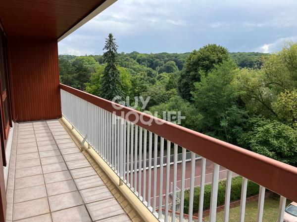 Appartement La Celle Saint Cloud Gare 5 pièces 134.58 m2