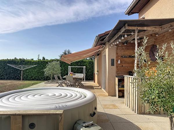 Maison Blyes 90 m2, 3 chambres, un garage,, terrain de 578m2