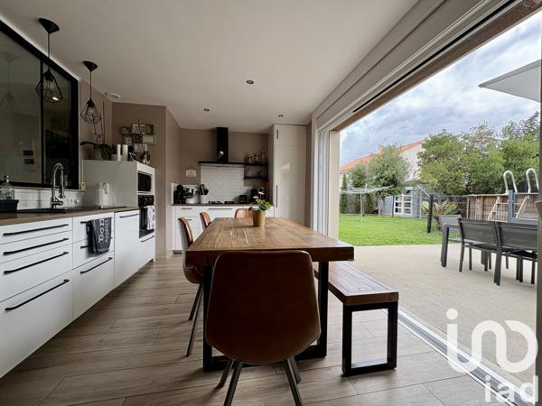 Maison à vendre 6 pièces 135 m² Basse-Goulaine