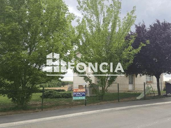 Location Maison 6 pièces 131.72 m² - 11 RUE DE NIZY St Quentin Le Petit 08220