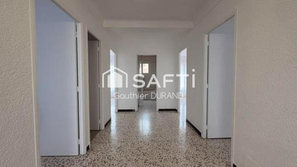 BAHO – Maison familiale 5 pièces de 133 m² avec garage, panneaux solaires et cheminée