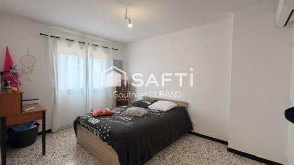 BAHO – Maison familiale 5 pièces de 133 m² avec garage, panneaux solaires et cheminée