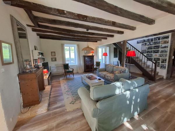Maison de maître à vendre à Salignac-Eyvigues en Dordogne (24590), ref : 18113/139