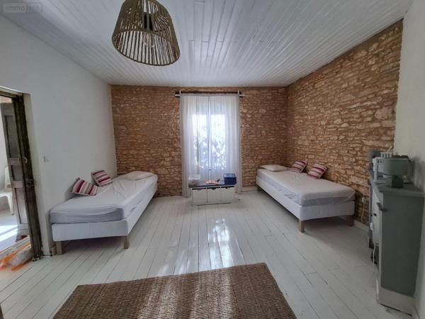 Maison de maître à vendre à Salignac-Eyvigues en Dordogne (24590), ref : 18113/139