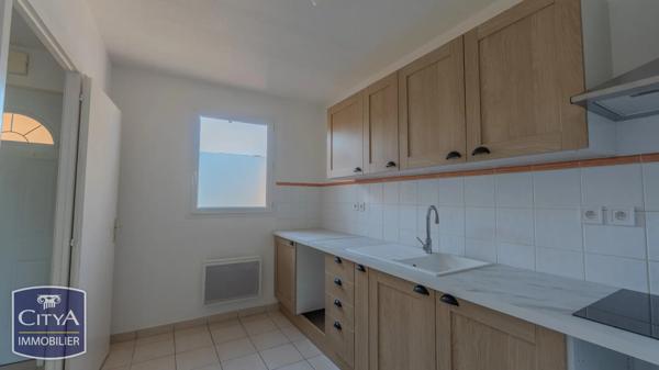 Maison à vendre 4 pièces 82.19m² Mas-Grenier (82600)