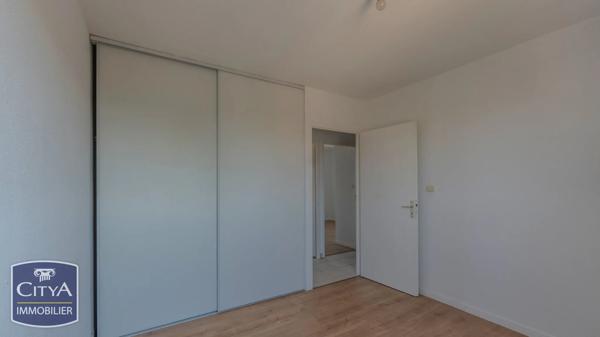Maison à vendre 4 pièces 82.19m² Mas-Grenier (82600)