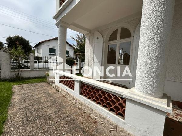 Location Maison 4 pièces 139.47 m² - 4 AV DE LA MALSENCE Pau 64000