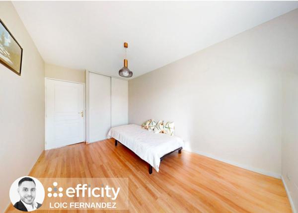 Appartement
         3 pièces
        - 67 m² Exclusivité 260 000 € *
