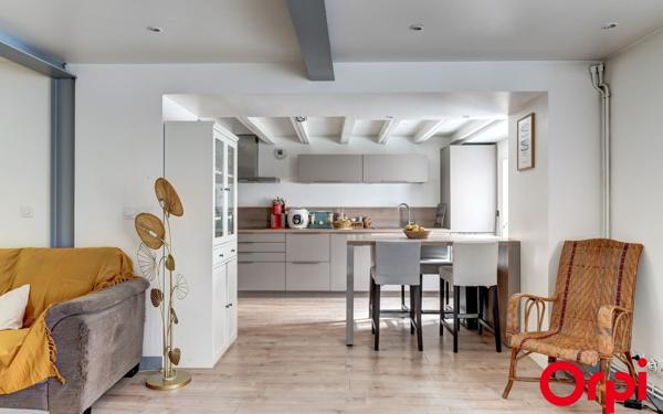 Maison à vendre    5 pièces •  Grézieu-la-Varenne