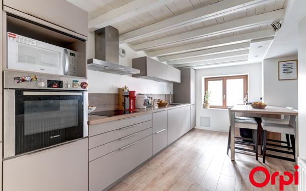 Maison à vendre    5 pièces •  Grézieu-la-Varenne