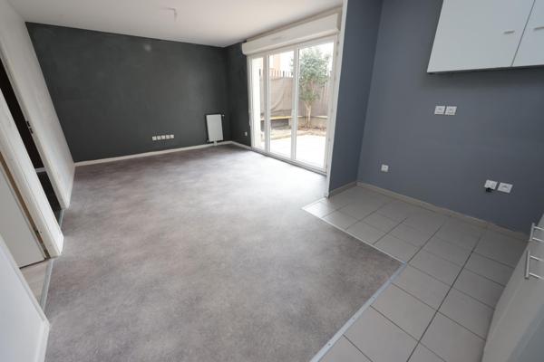 Beau 3 pièces de 54 m² en rez de jardin, dans résidence standing sécurisée