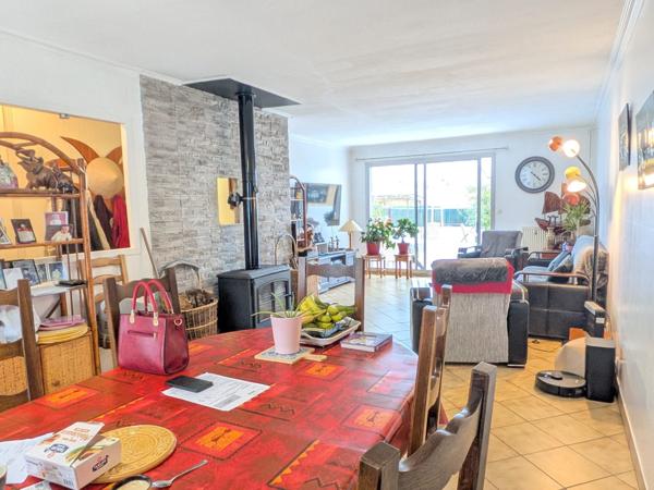 À CHOLET, RAVISSANT PLAIN PIED AVEC JARDIN