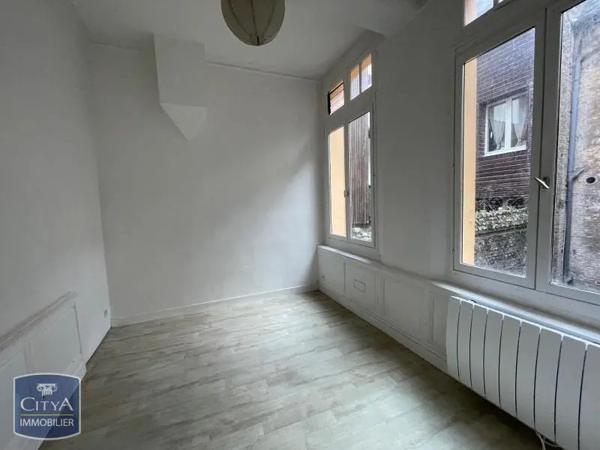 Appartement à louer 2 pièces 27.4m² Dieppe (76200)