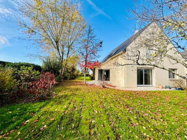 À vendre – Maison d’architecte - 4 chambres – Saint-Lambert-la-Poterie, proche d’Angers