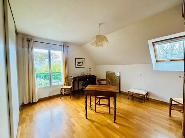 À vendre – Maison d’architecte - 4 chambres – Saint-Lambert-la-Poterie, proche d’Angers